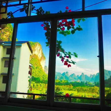 Yangshuo Moon Resort Hotel Exterior photo