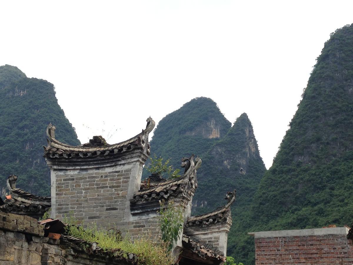 Yangshuo Moon Resort Hotel Exterior photo