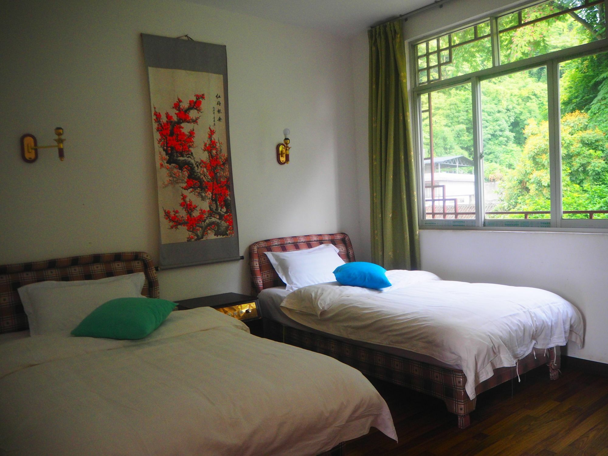 Yangshuo Moon Resort Hotel Exterior photo
