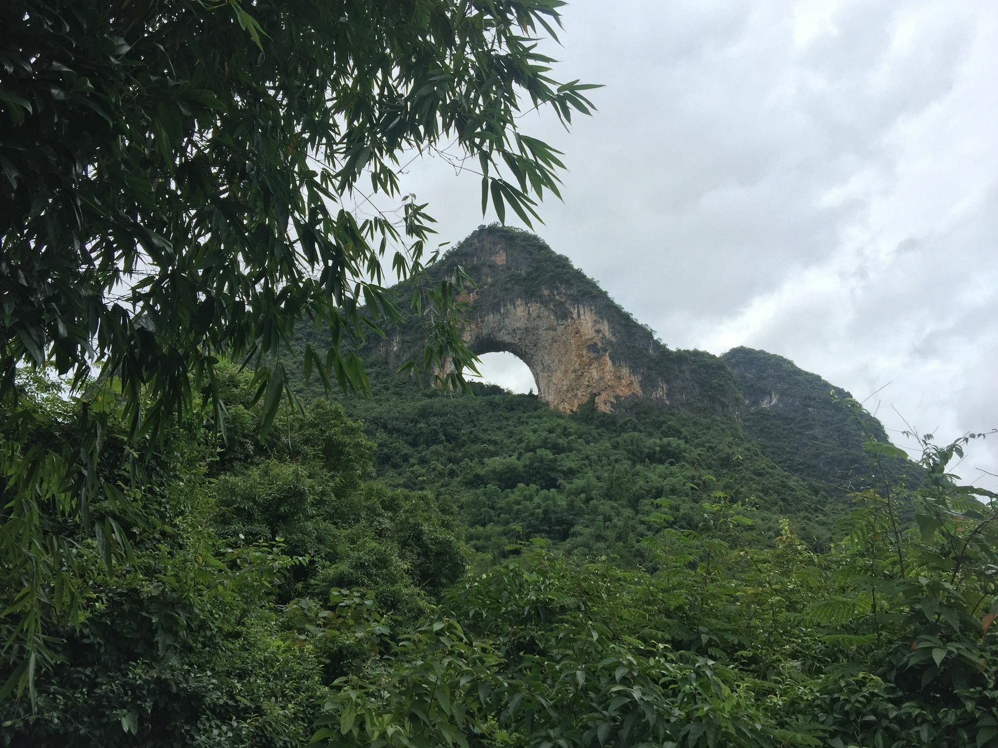 Yangshuo Moon Resort Hotel Exterior photo